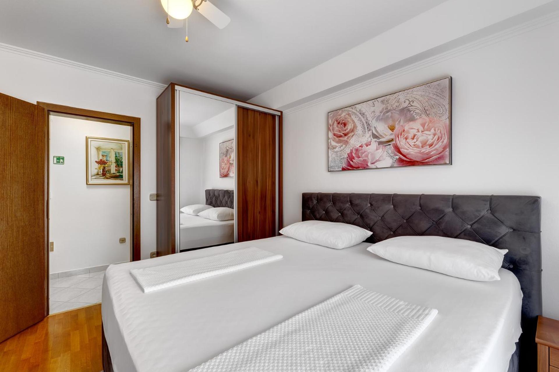 Senada Apartments Selce Rom bilde