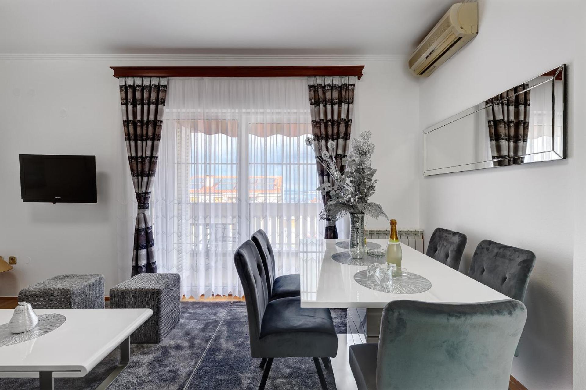 Senada Apartments Selce Rom bilde