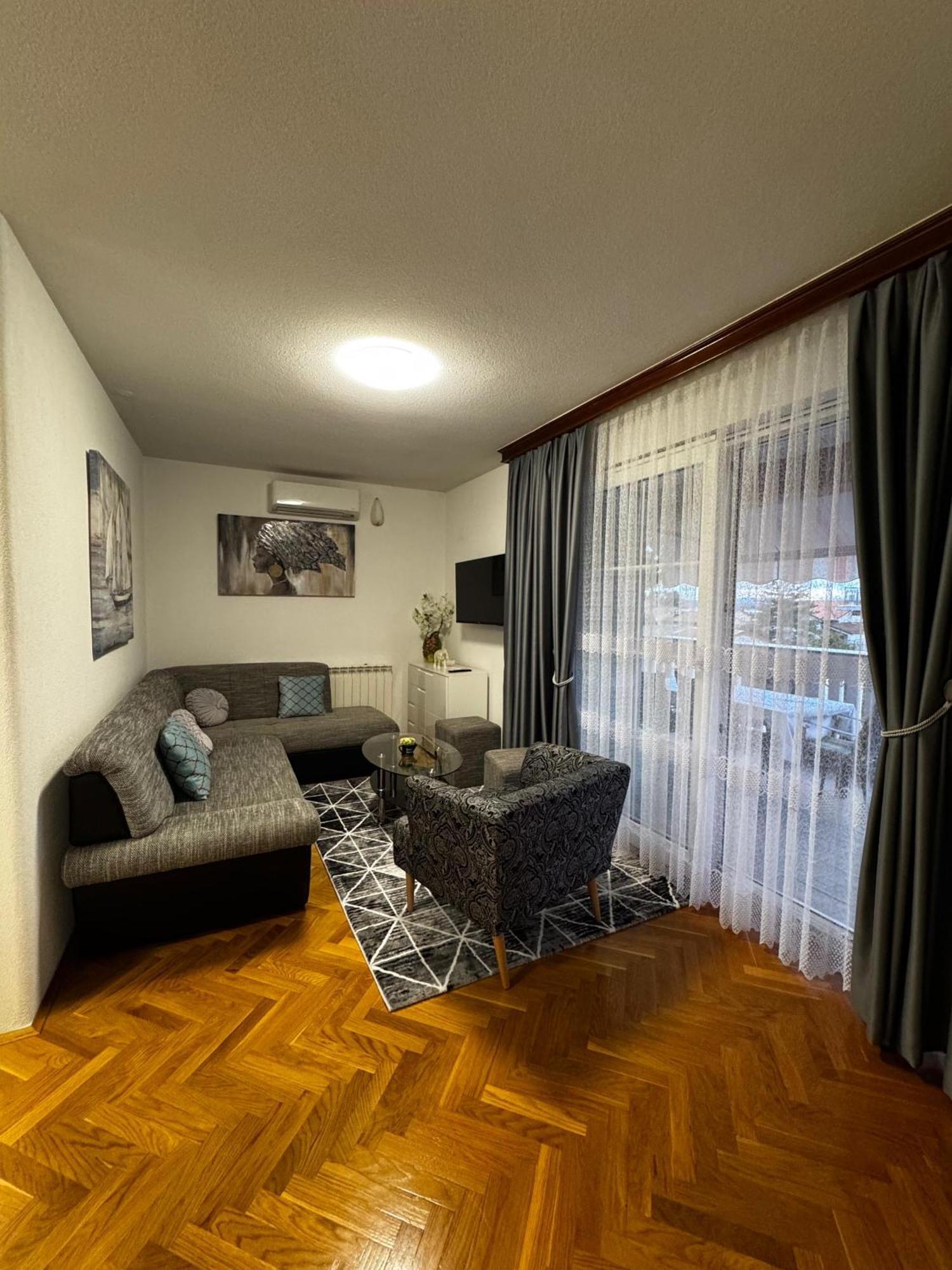 Senada Apartments Selce Eksteriør bilde