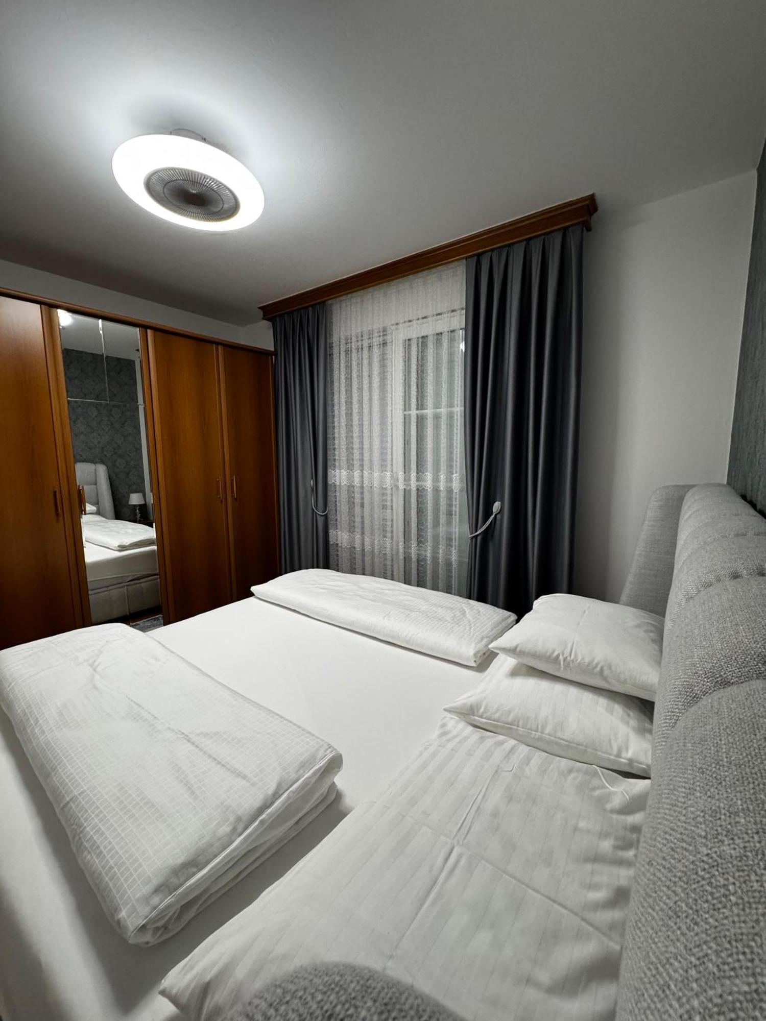 Senada Apartments Selce Eksteriør bilde